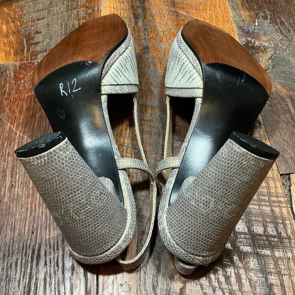 Stuart Weitzman Ivory Peekaboo Slingback Size 9.5 - Picture 6 of 12